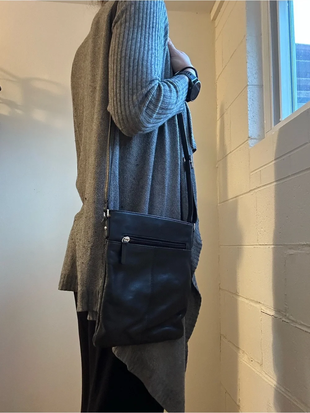Margot New York sleek black